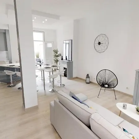 La Maison Haussmannienne - Monsieur Alfred