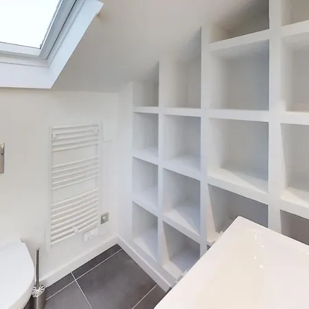 La Maison Haussmannienne - Monsieur Alfred Agen
